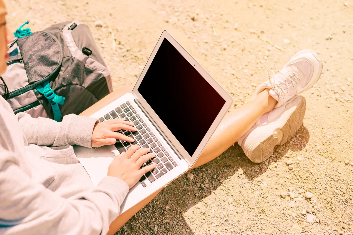 Blogger viaggio e soluzioni di noleggio pc: quali vantaggi?